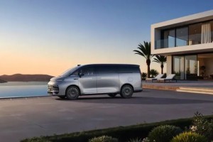 31.98万元起 “AI全场景家庭旗舰MPV”吉利银河V900开启预售